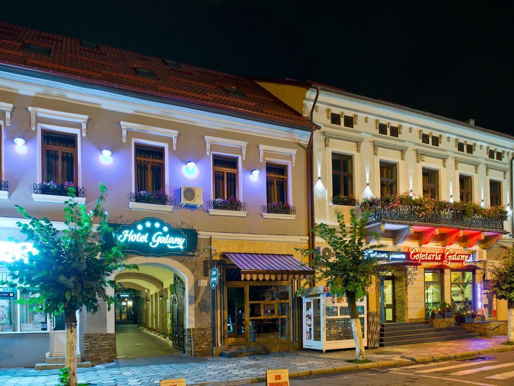 Hotel Galany Rădăuţi Dış mekan fotoğraf