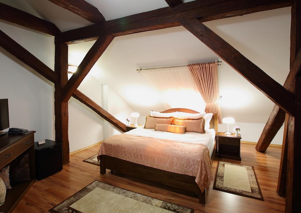 Hotel Galany Rădăuţi Dış mekan fotoğraf
