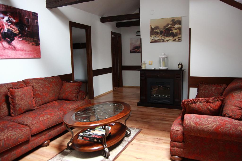 Hotel Galany Rădăuţi Dış mekan fotoğraf