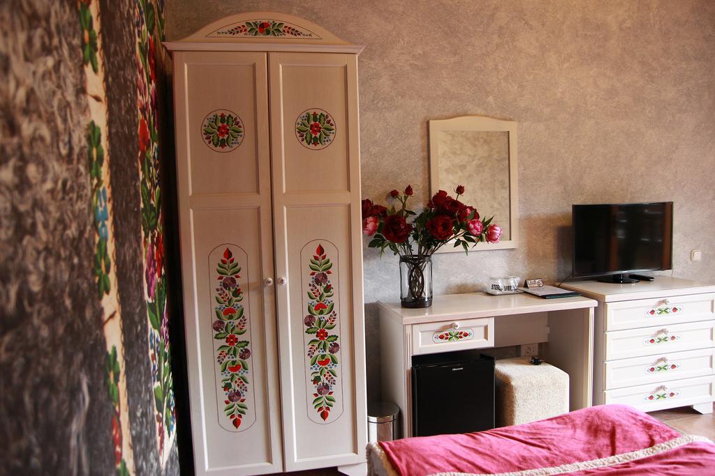Hotel Galany Rădăuţi Dış mekan fotoğraf